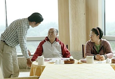 顕進様の、真の父母様に対する愛